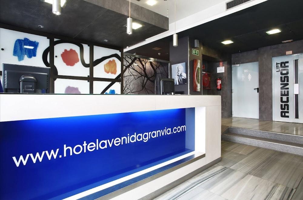 Avenida Gran Vía Hotel 3*