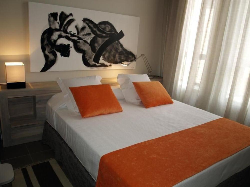 Hotel Eco Alcalá 4*
