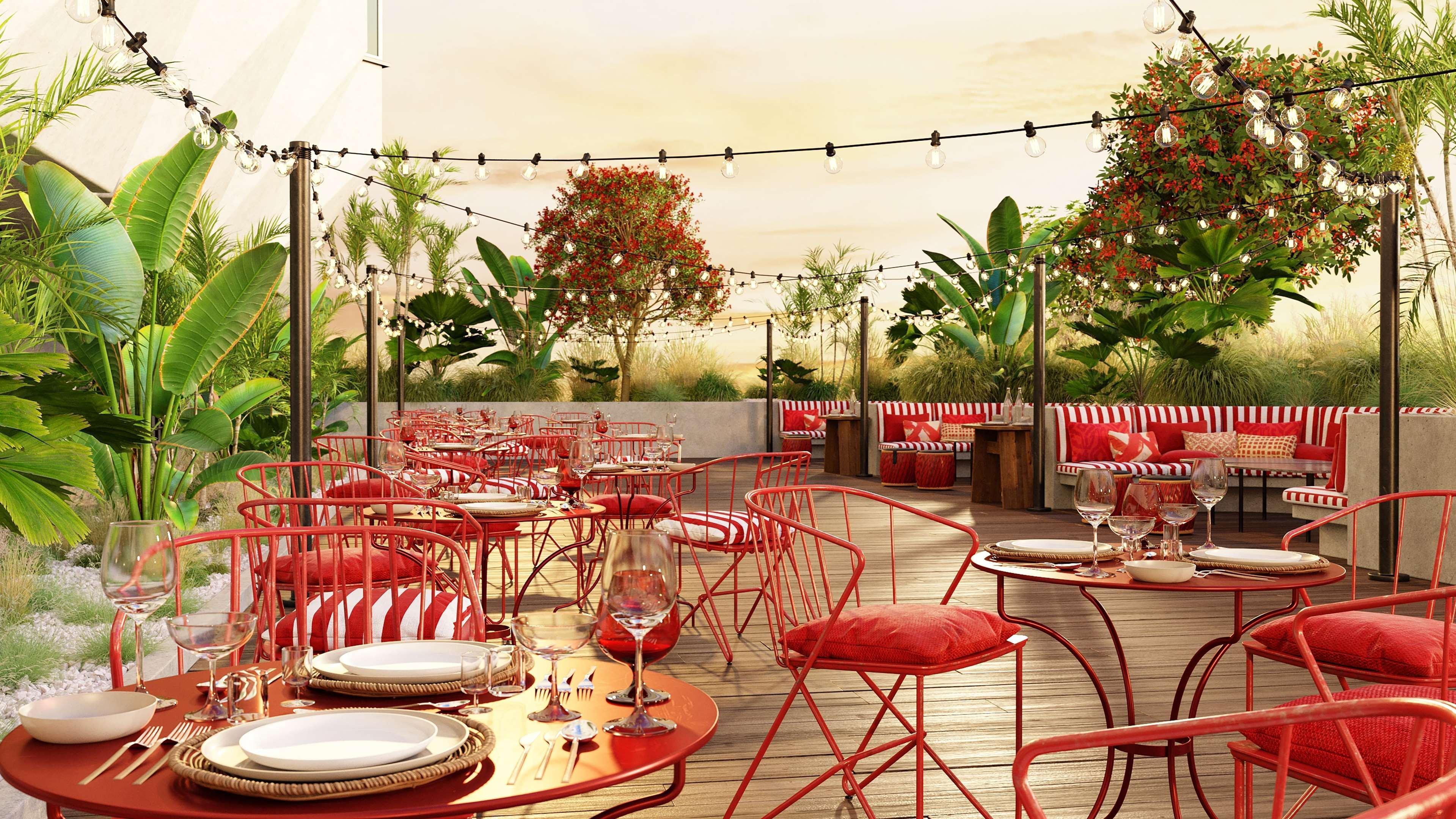 Canopy By Hilton Castellana 4*
