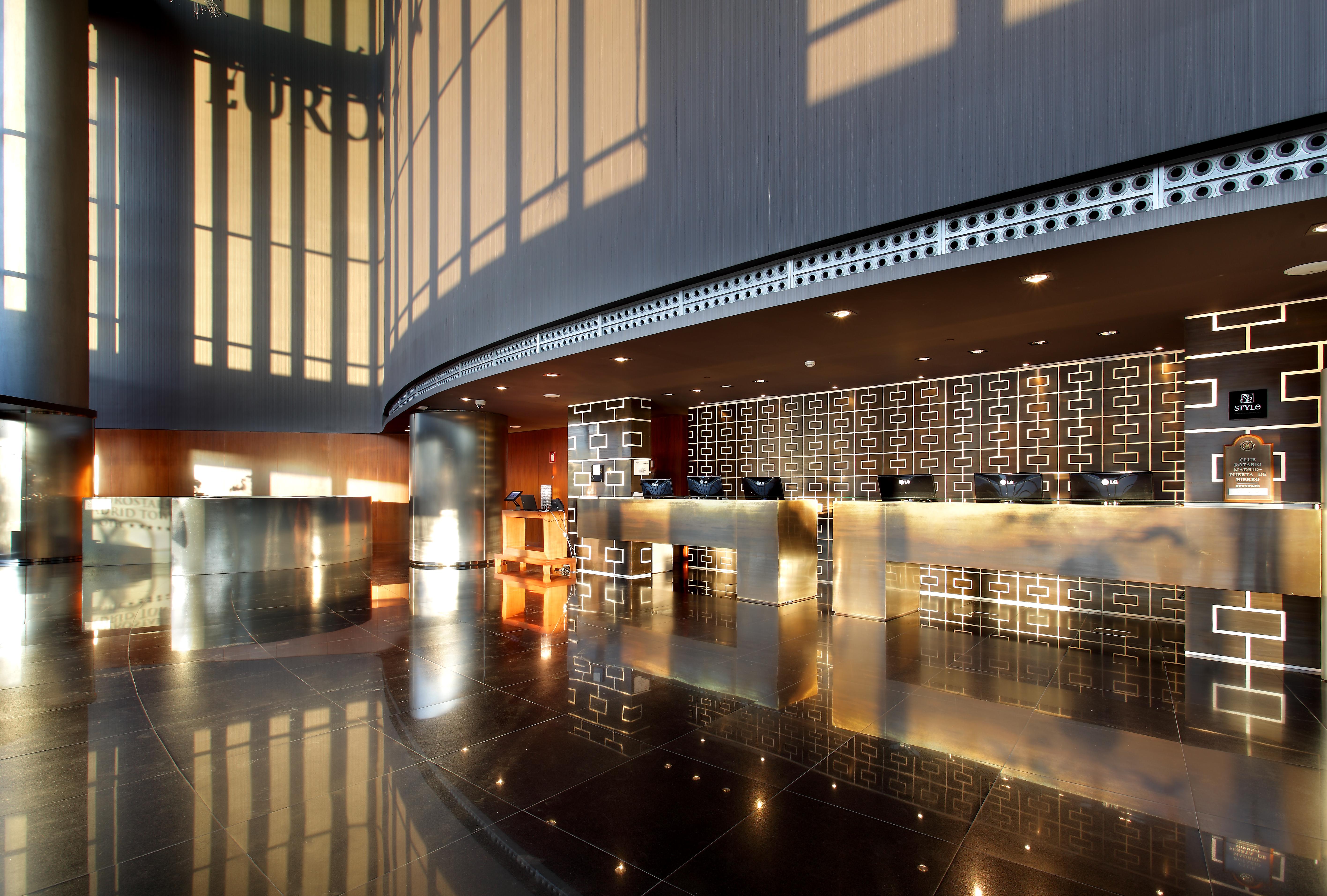 Eurostars Tower 5*