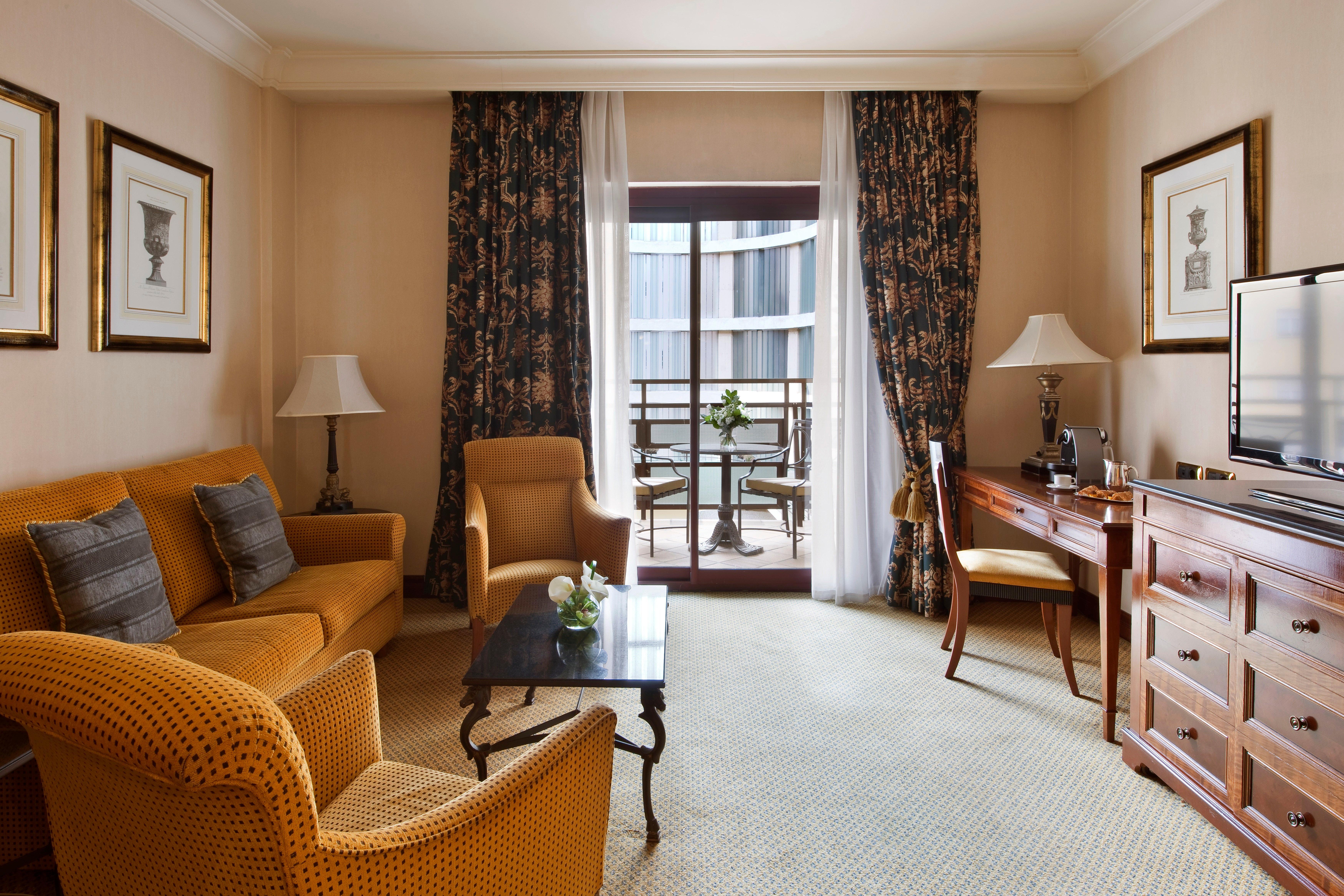 Intercontinental By Ihg Hotel 5*