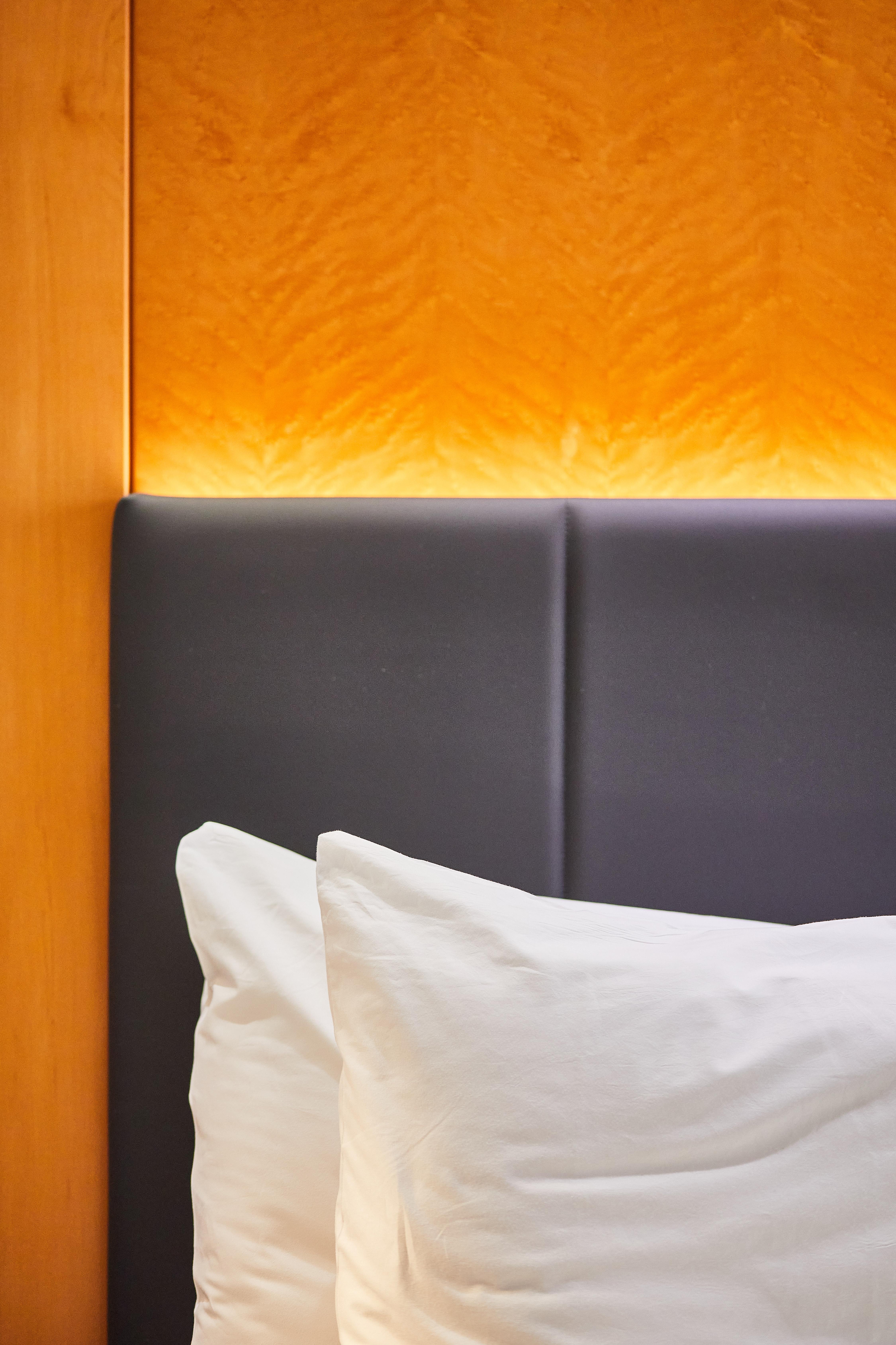 Hotel Silken Puerta 4*