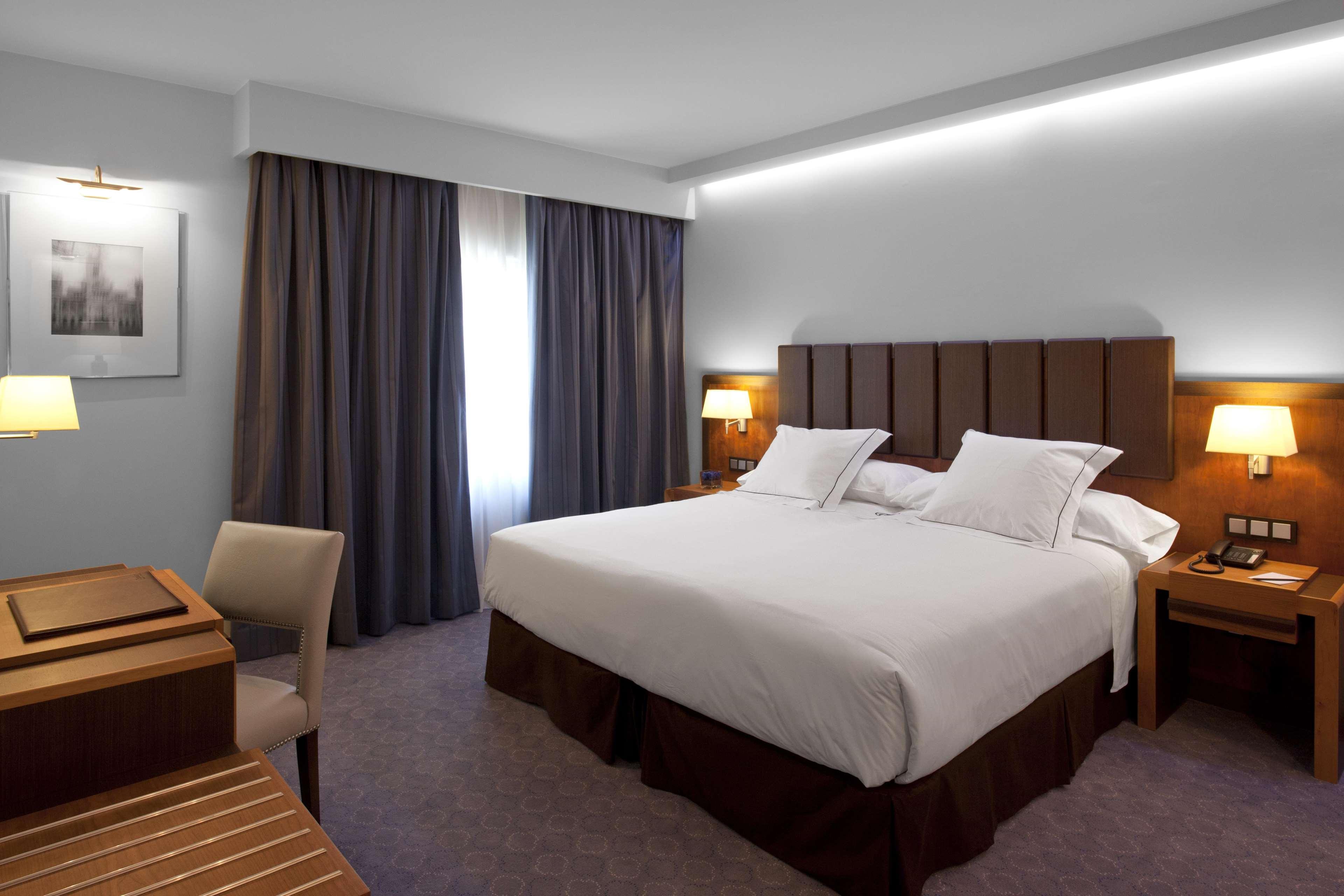 Claridge 4*