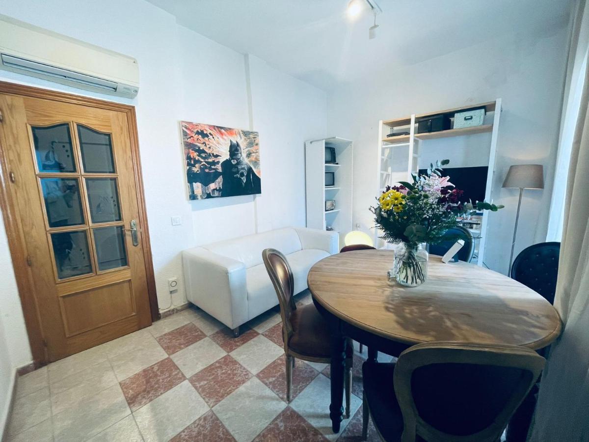 Acogedora Casa Cerca A Ifema Y Aeropuerto Apartamento Madrid