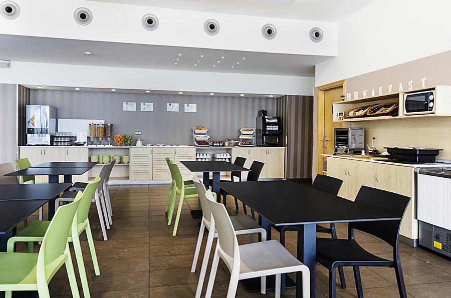 Aeropuerto T1 T2 T3 Hotel Madrid