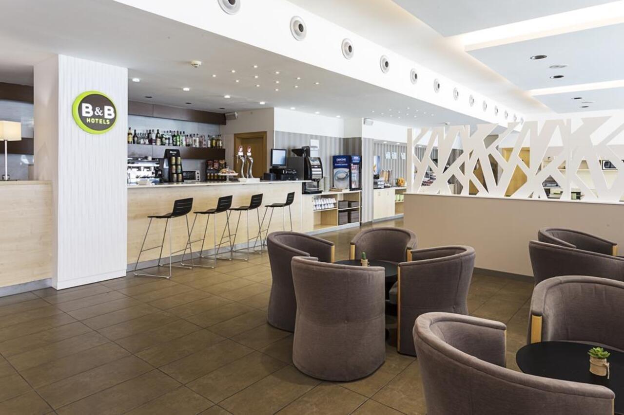 Hotel Aeropuerto T1 T2 T3