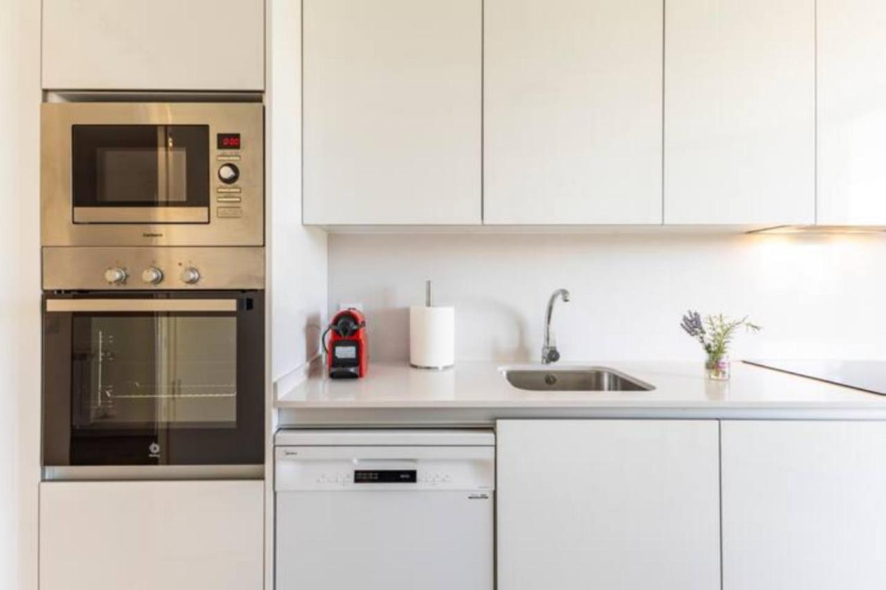 Piso Climatizado Y Parking Apartment