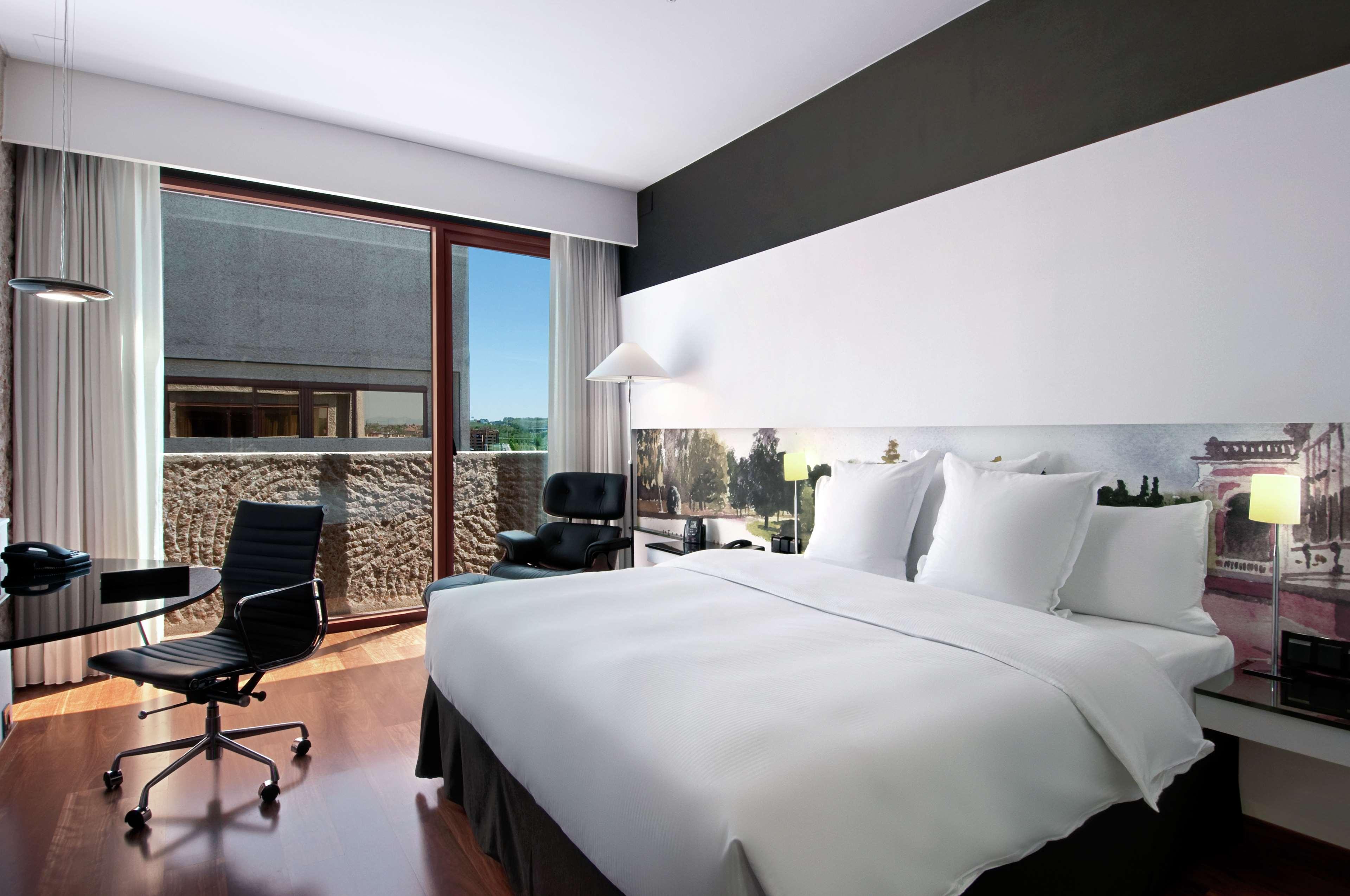 Hotel Hilton Airport