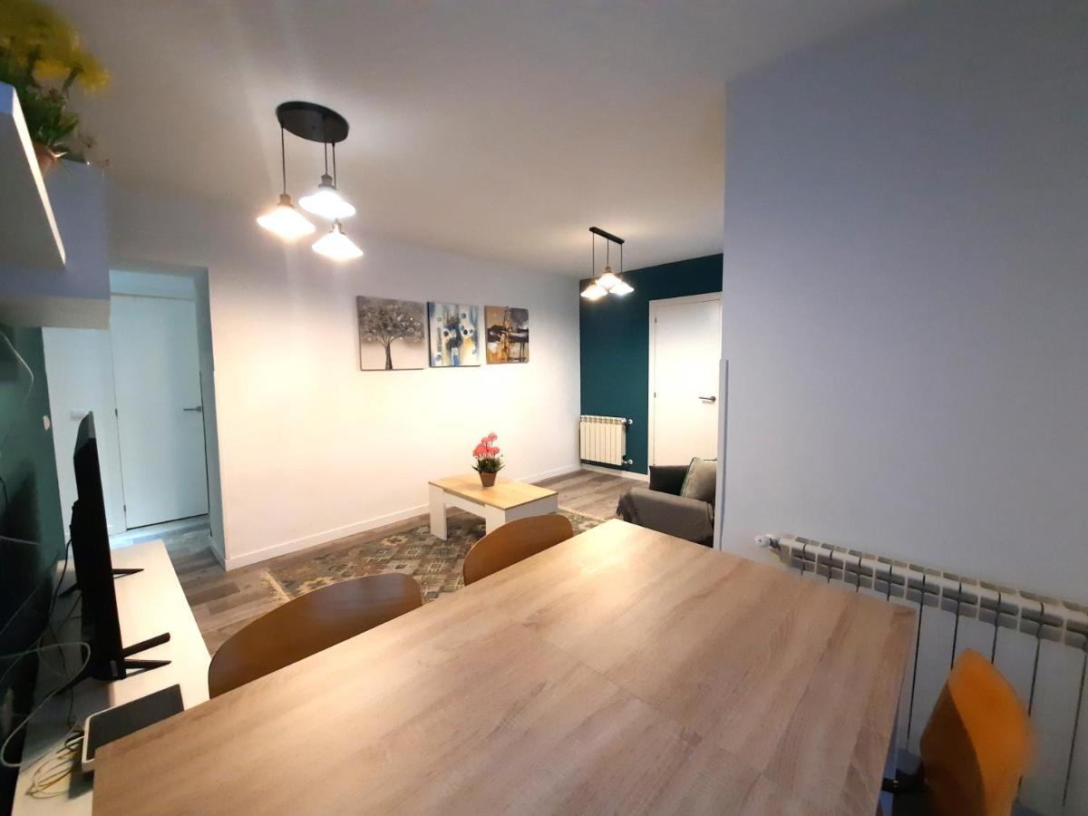 Aeropuerto - Ifema - Wanda - Plenilunio Apartamento Madrid