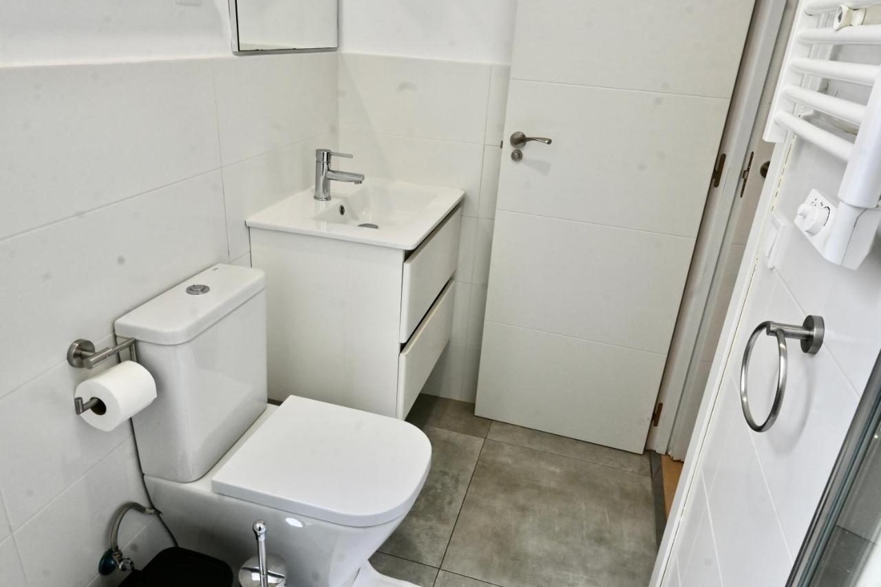 Moderno Apartamento Temporal De Dos En Avenida America Ctg101 Apartamento Madrid