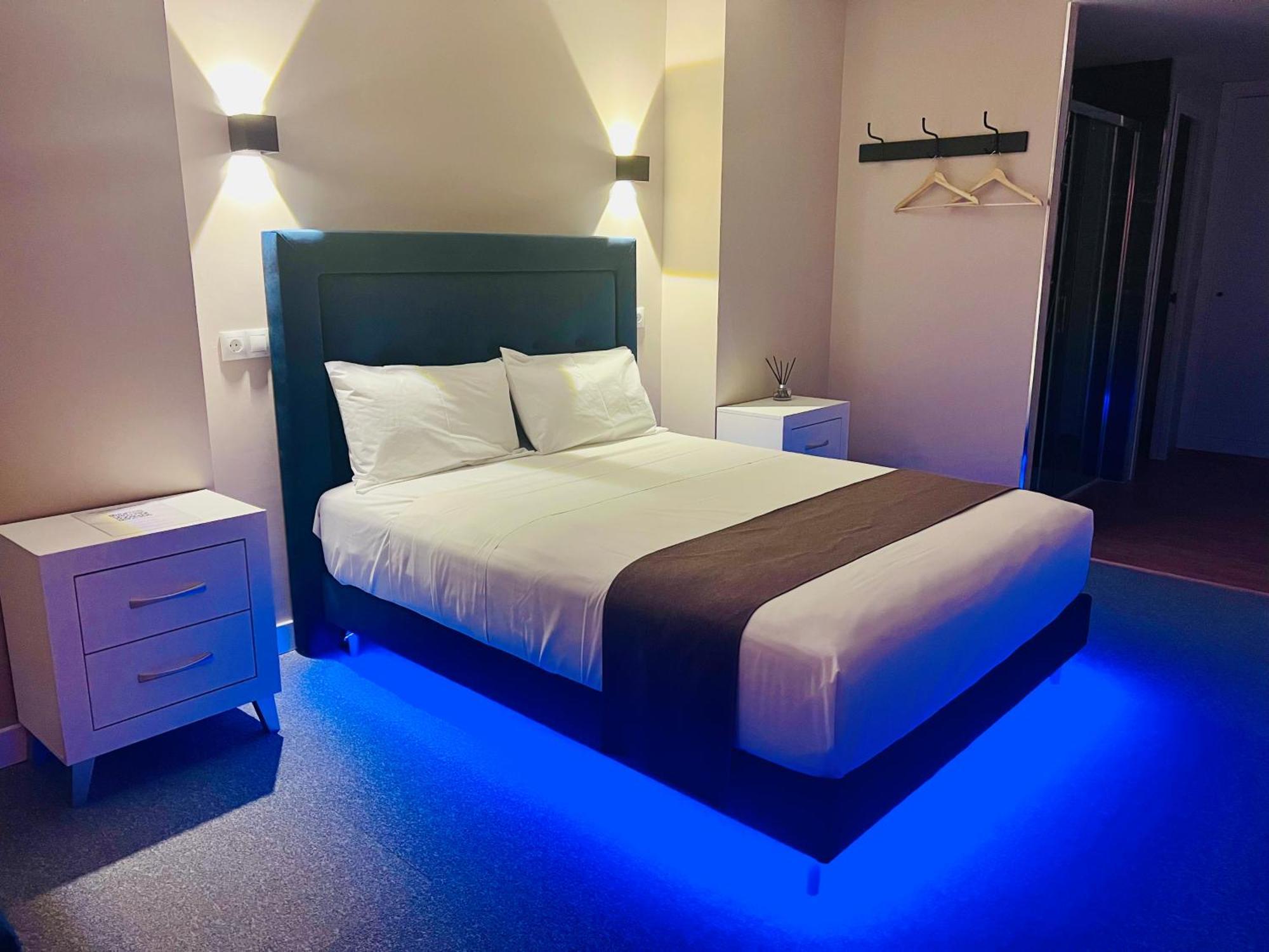 Love hotel Luxury Madrid