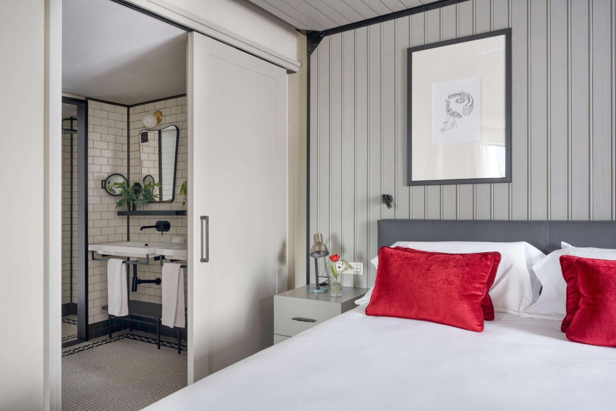 Canopy By Hilton Castellana 4*