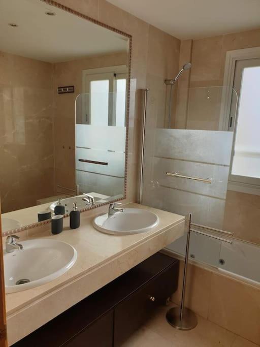 Holiday home Ifema 5 4 Banos, Parking Free