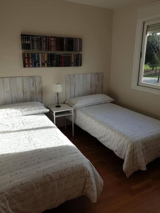 Holiday home Ifema 5 4 Banos, Parking Free Madrid