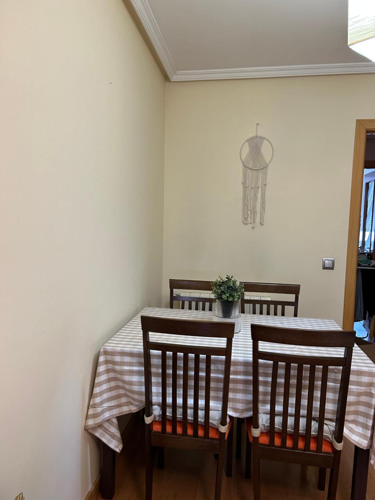 Comoda Individual Guest house