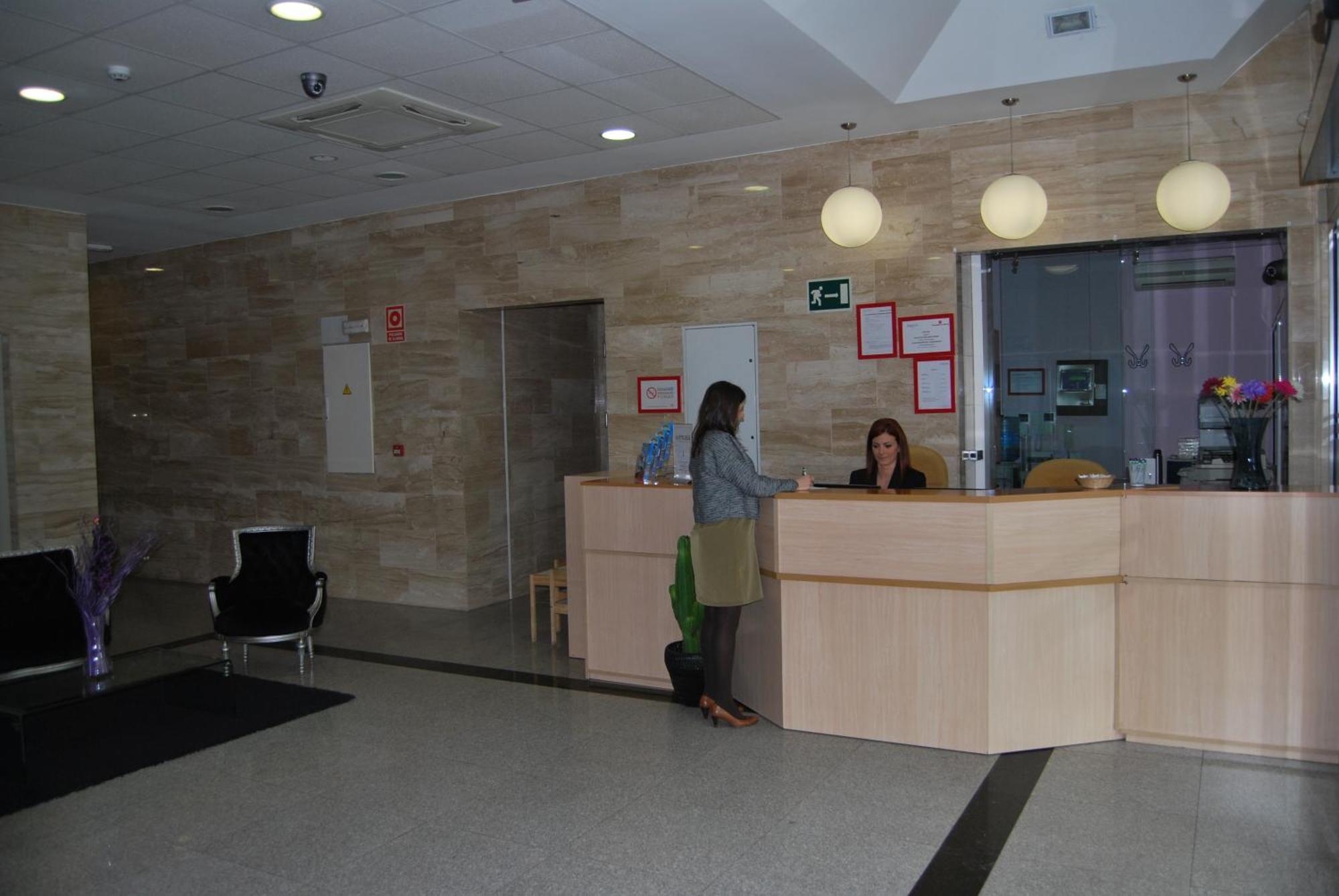 Apartahotel Encasa 3*