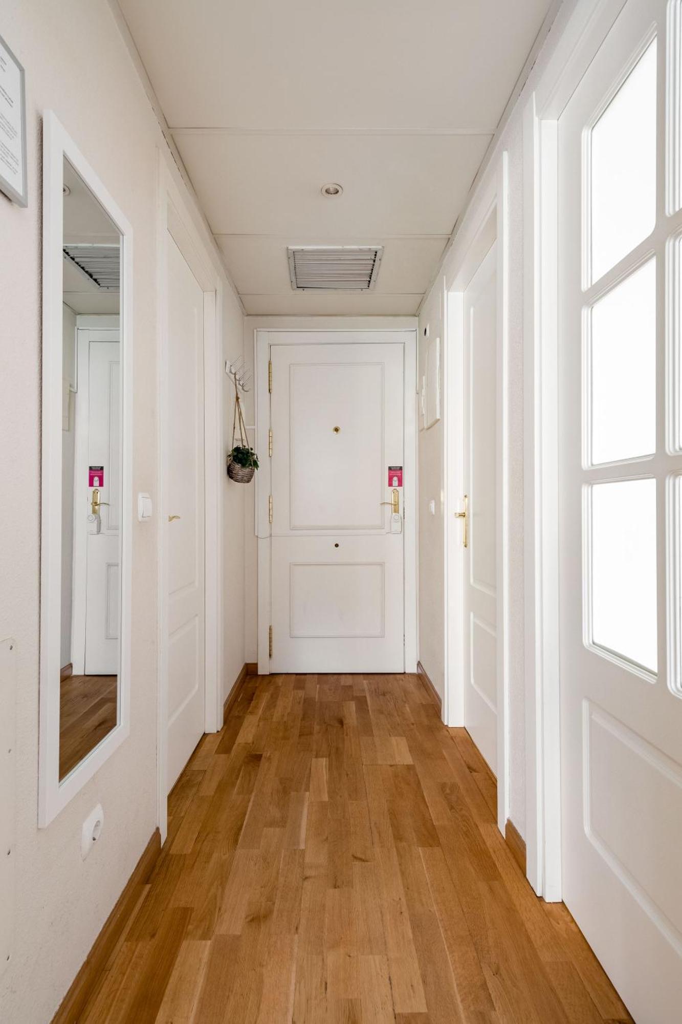 Apartamento Charming Airport V *