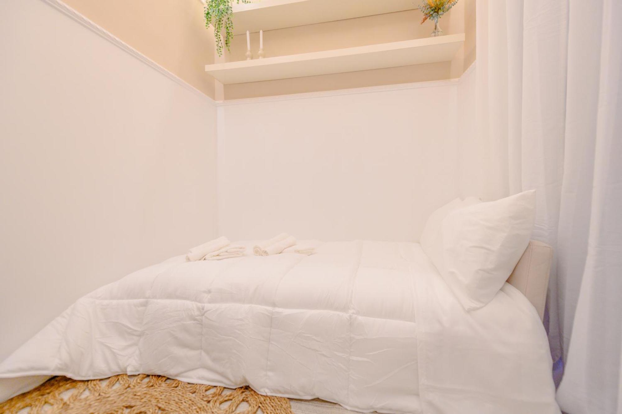 For Encantador Estudio Temporal Con Cama Doble Y Sofa Cama, Patio Compartido Ctg86 Madrid