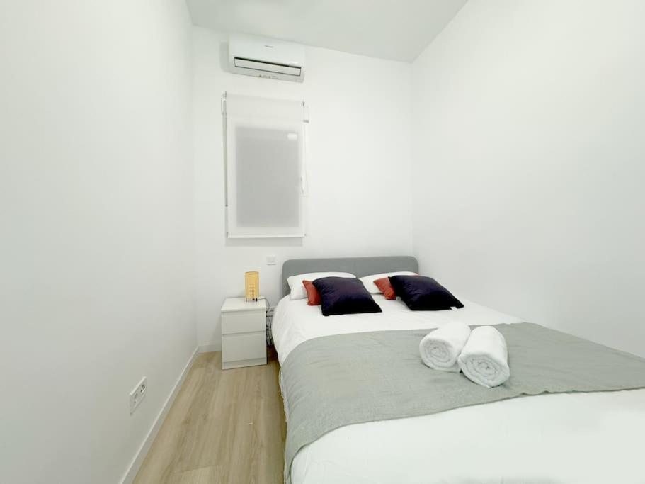 Comodas Y Bien Ubicadas C Apartamento *