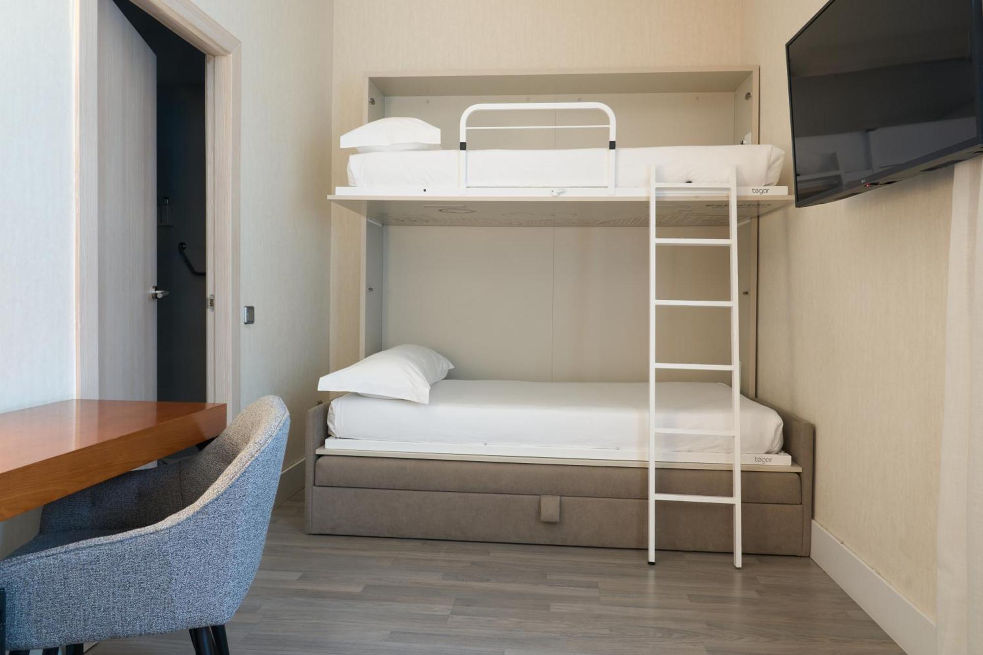 Hotel Puerta De Toledo Madrid