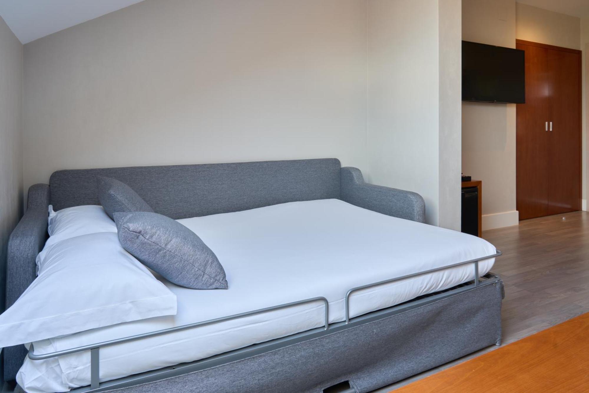 Puerta De Toledo Hotel 3*
