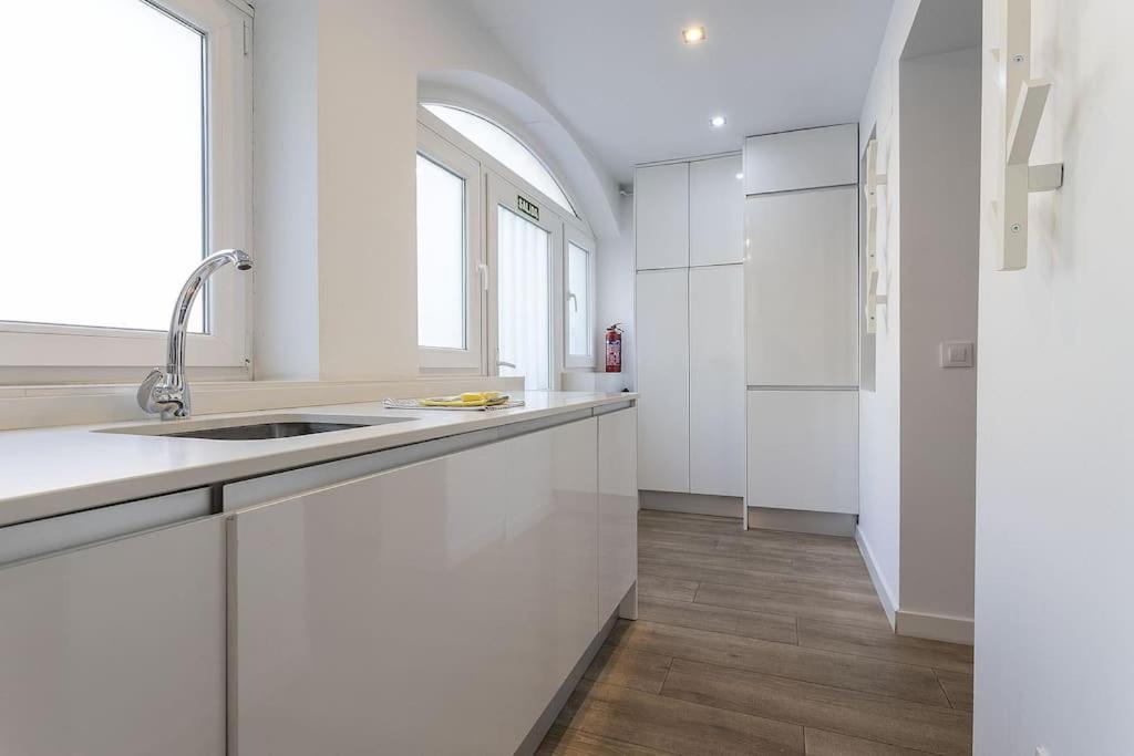 Apartamento Alcam Castellana La Paz Madrid