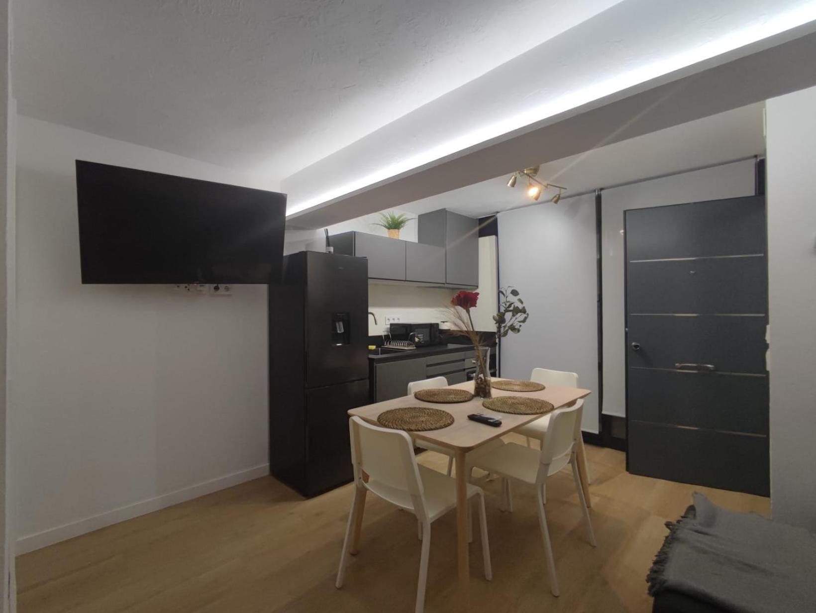 Apartamento Ama Arturo Soria Estudio *
