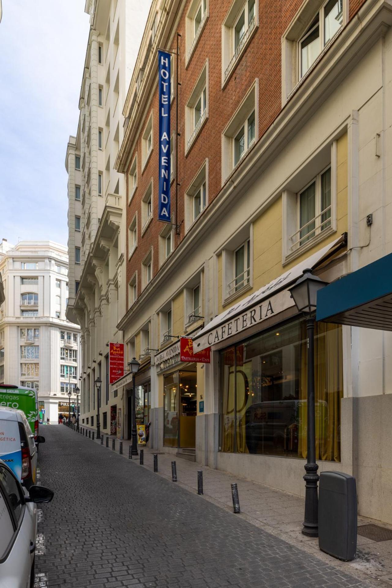 Avenida Gran Vía 3* Madrid