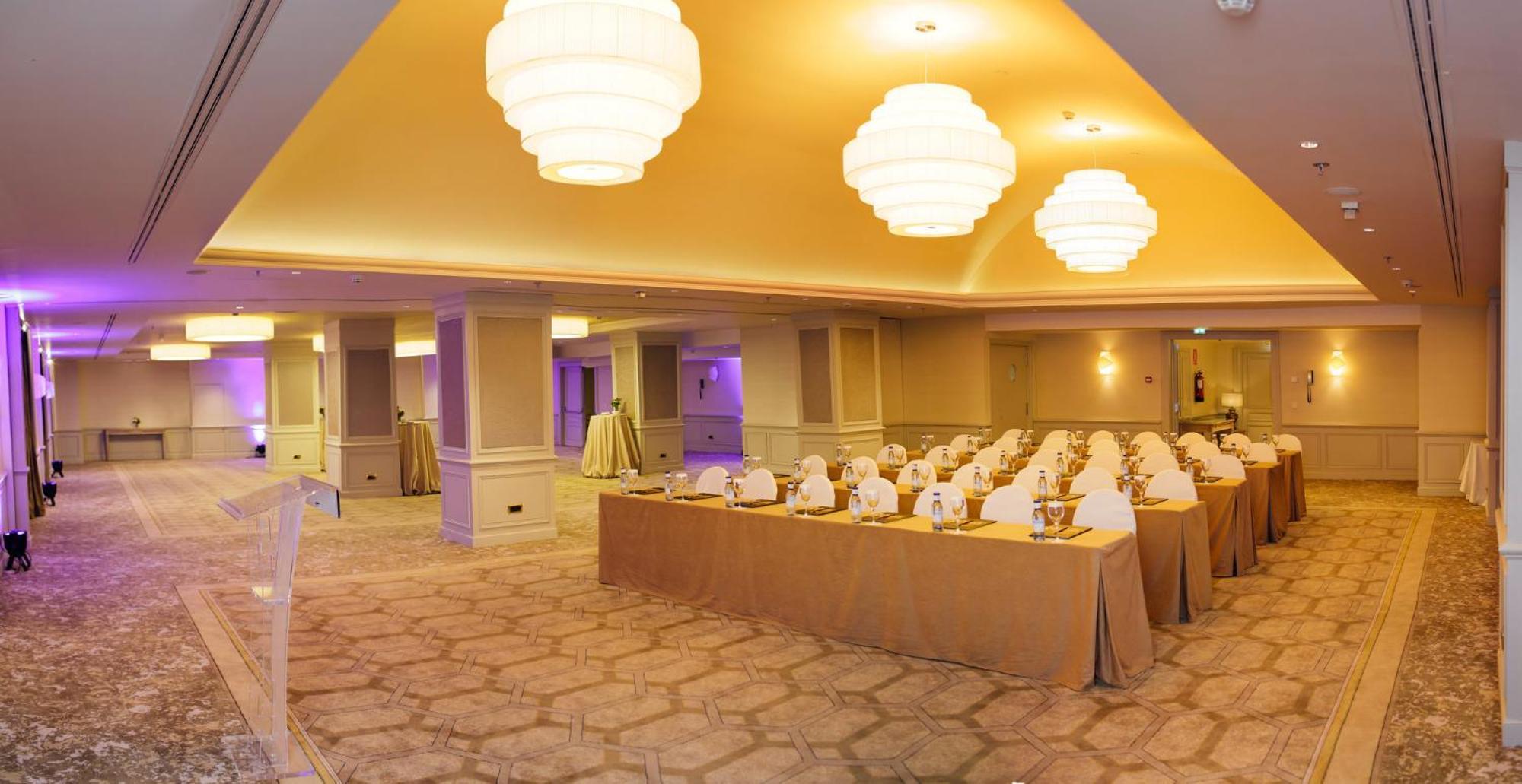 Intercontinental By Ihg Hotel Madrid