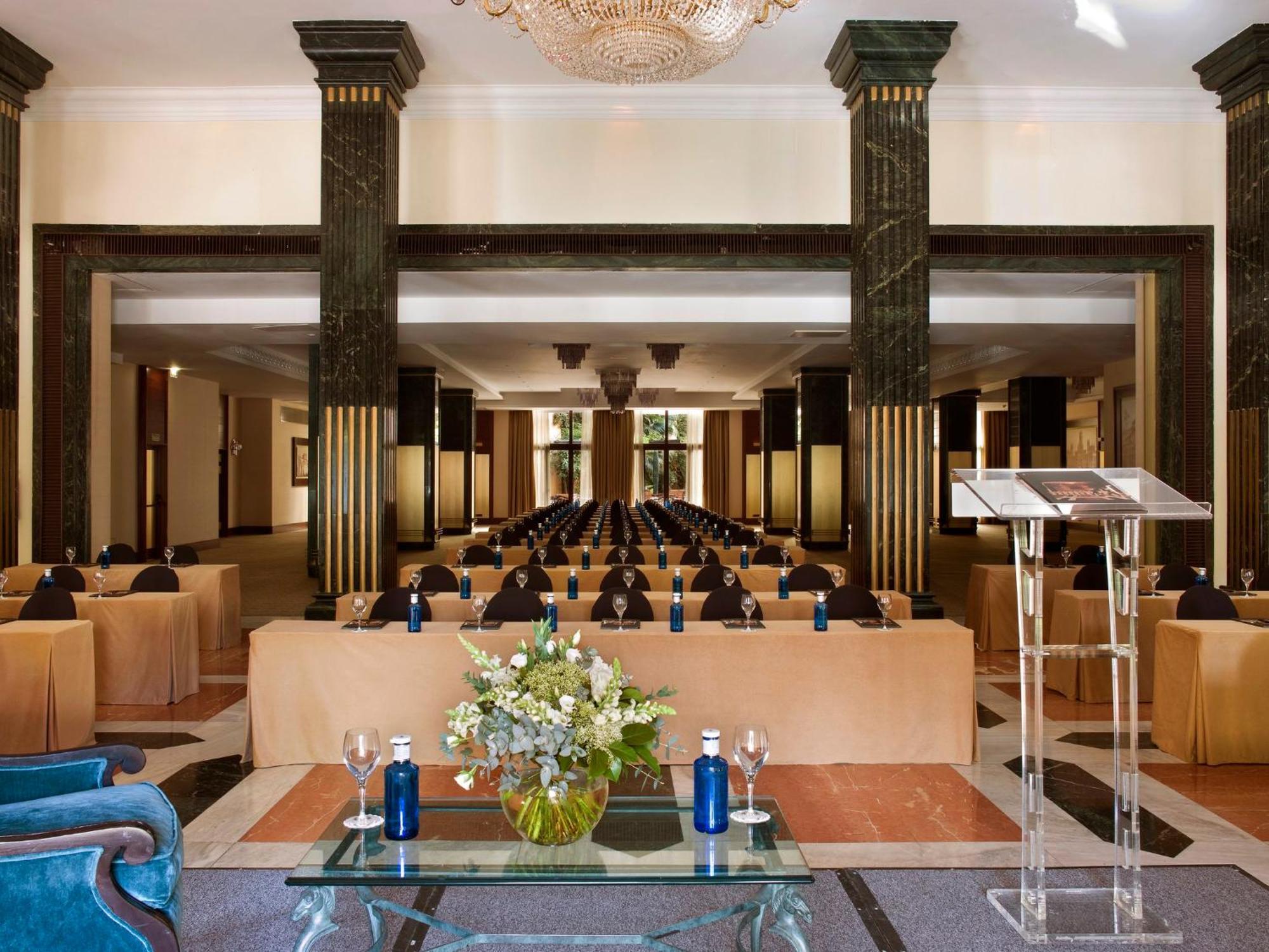 Intercontinental By Ihg