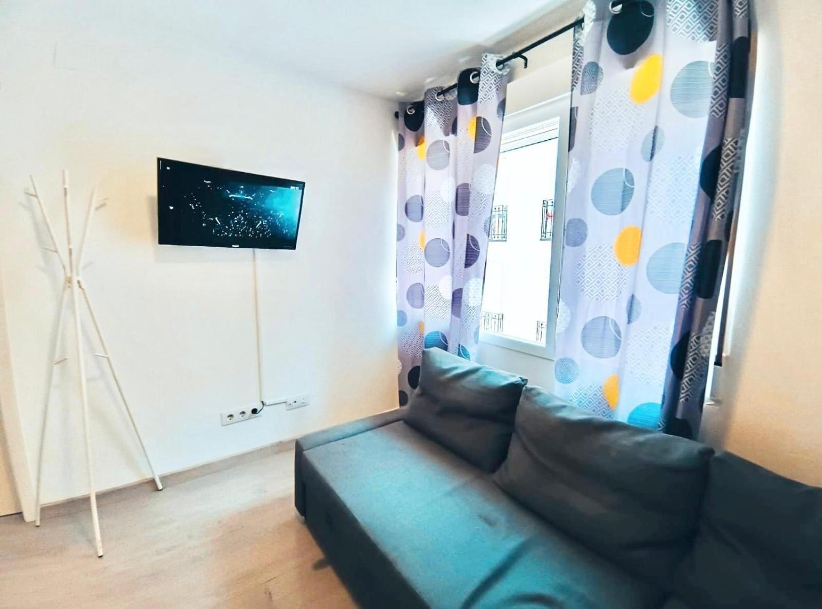 Apartamento Metro Avenida De America 07 *