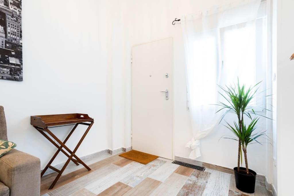 Apartamento Apto El Carmen Madrid