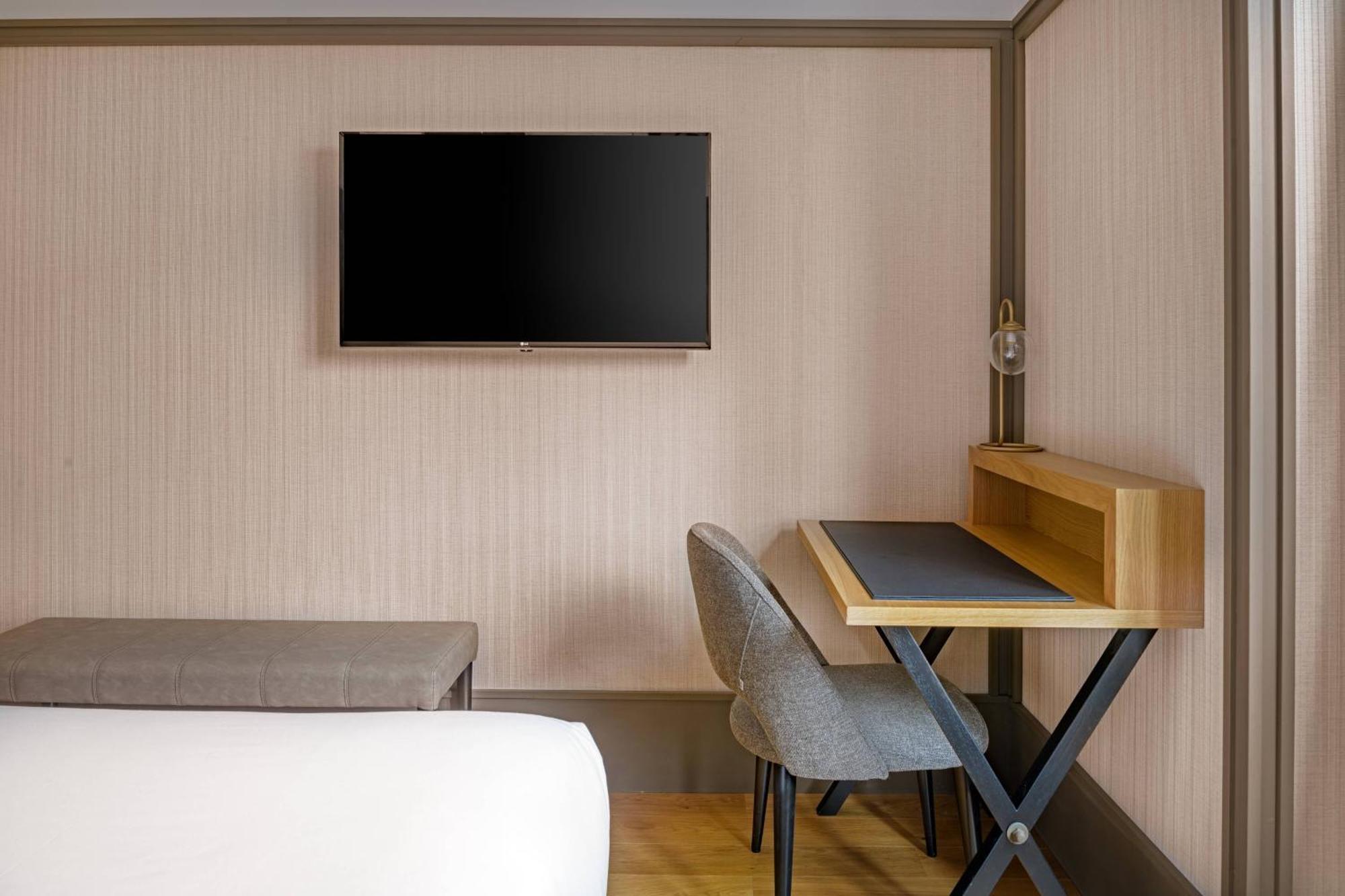 Ac Avenida De América By Marriott 3* Madrid