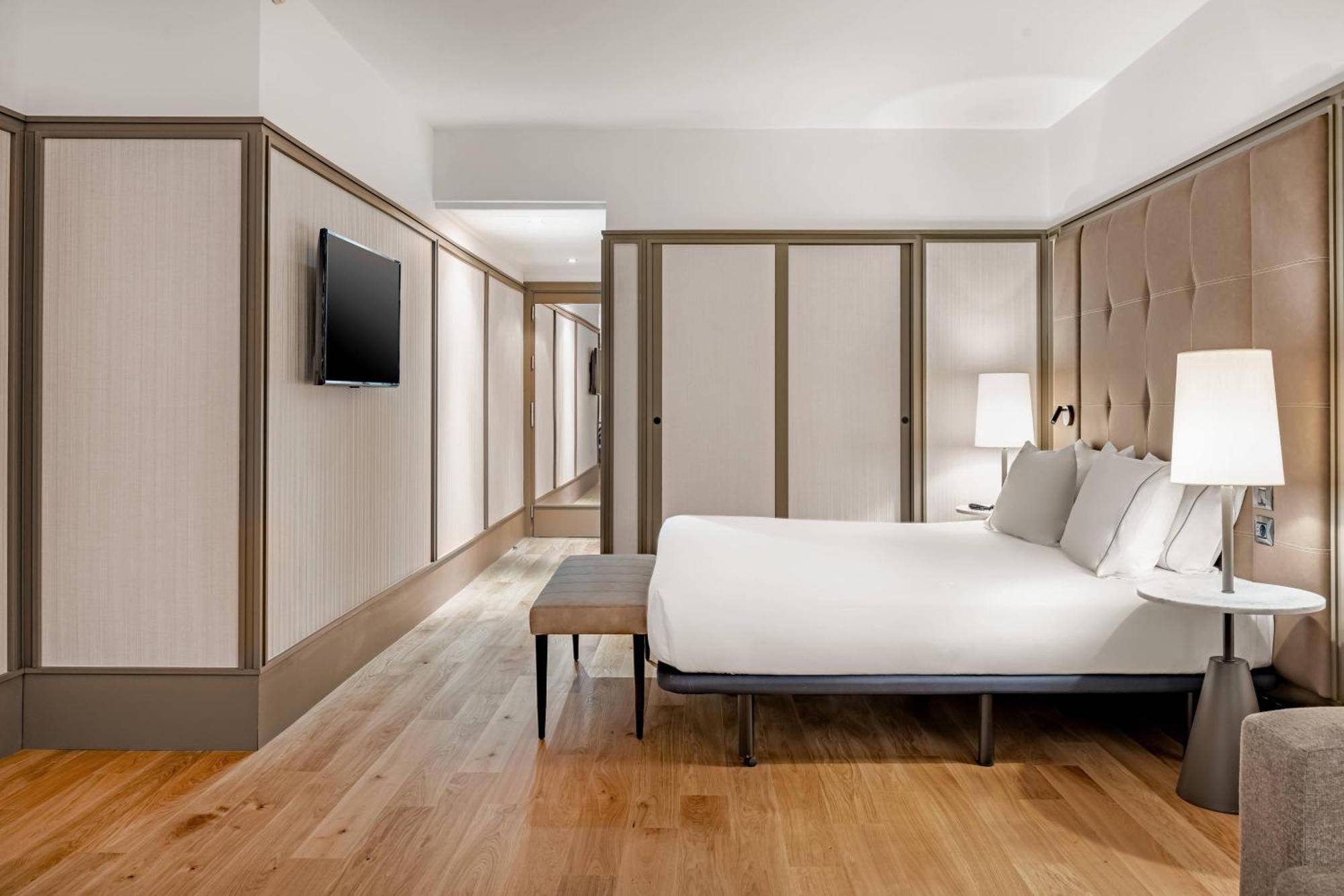 Hotel Ac Avenida De América By Marriott Madrid