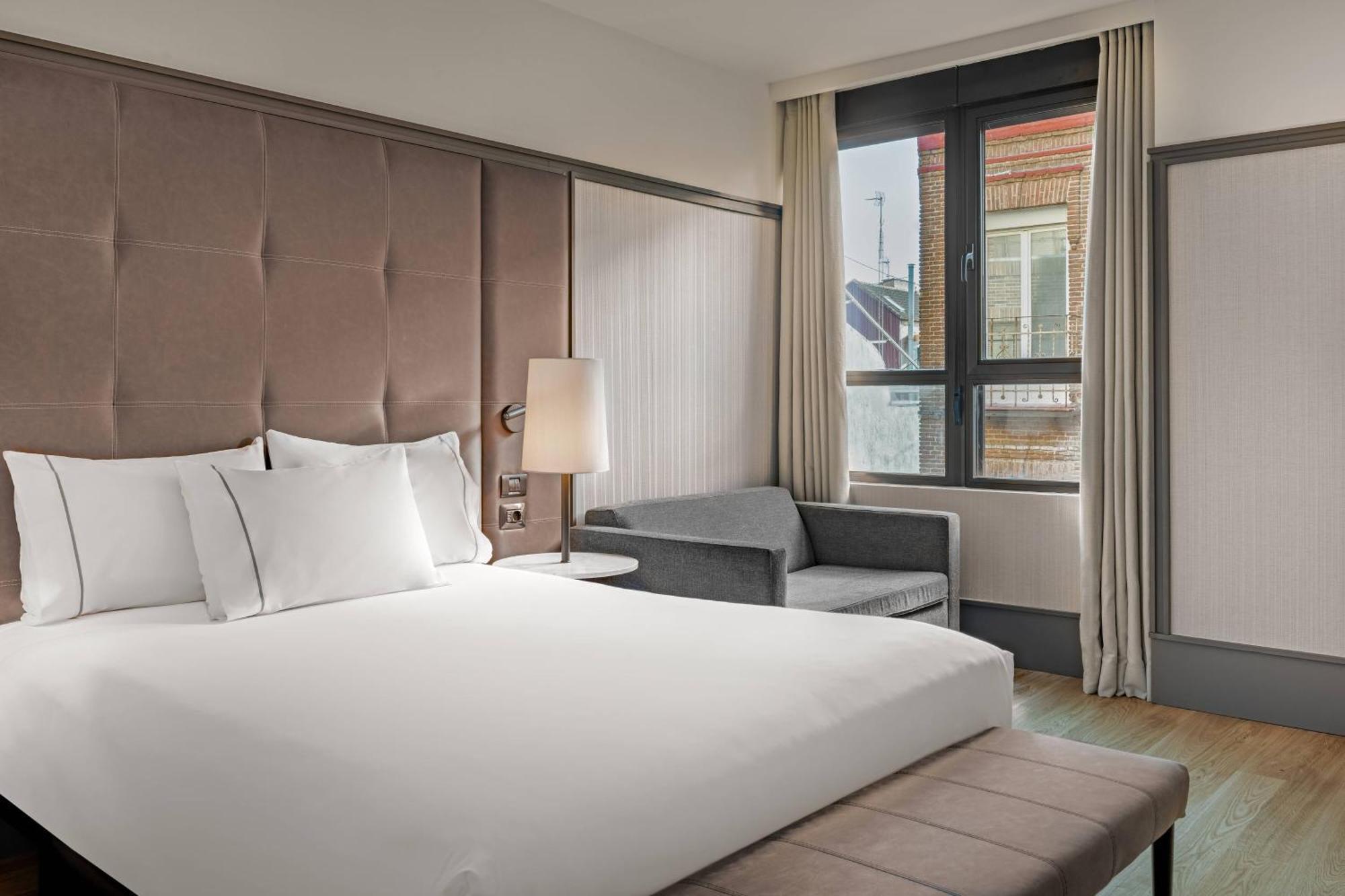 Ac Avenida De América By Marriott Madrid
