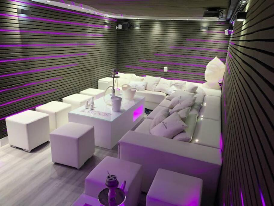 Duplex 8 Personas Con Sauna Jacuzzi Y Cine * Madrid