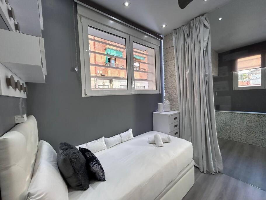Duplex 8 Personas Con Sauna Jacuzzi Y Cine * Madrid