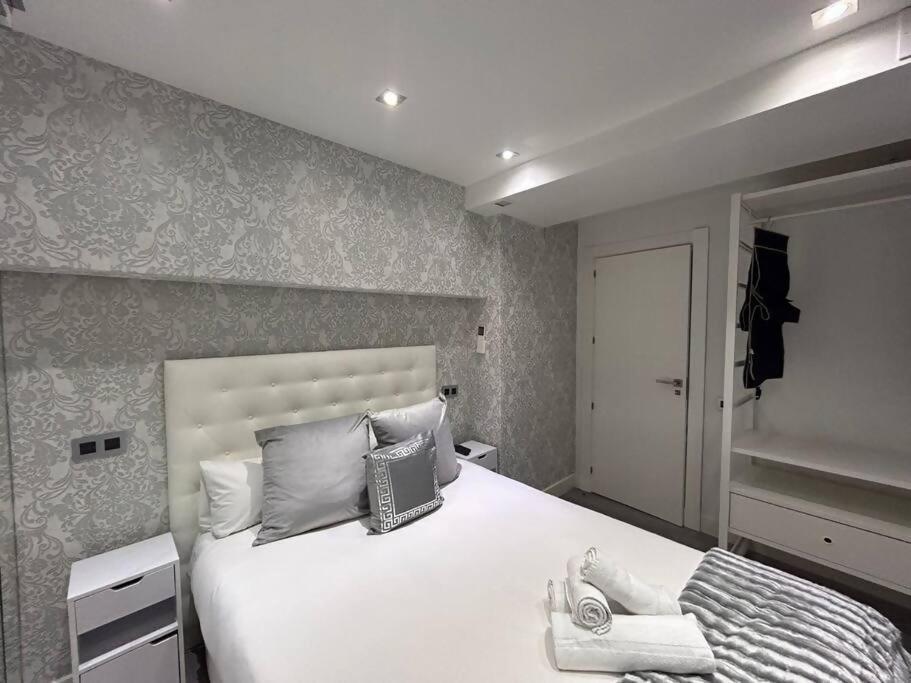 Apartamento Duplex 8 Personas Con Sauna Jacuzzi Y Cine