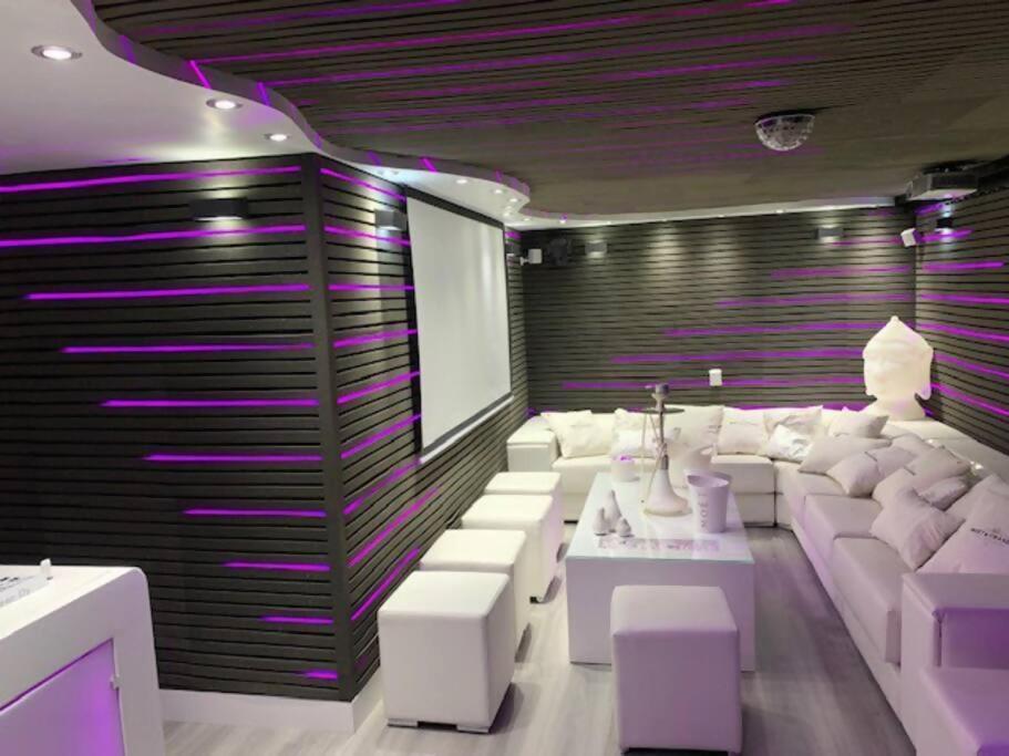 Duplex 8 Personas Con Sauna Jacuzzi Y Cine *