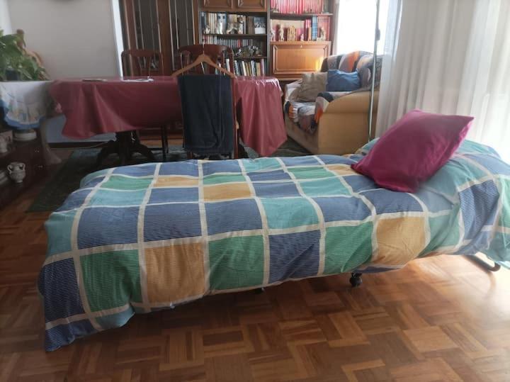 Habitación en casa particular Alameda De Osuna Aeropuerto Madrid
