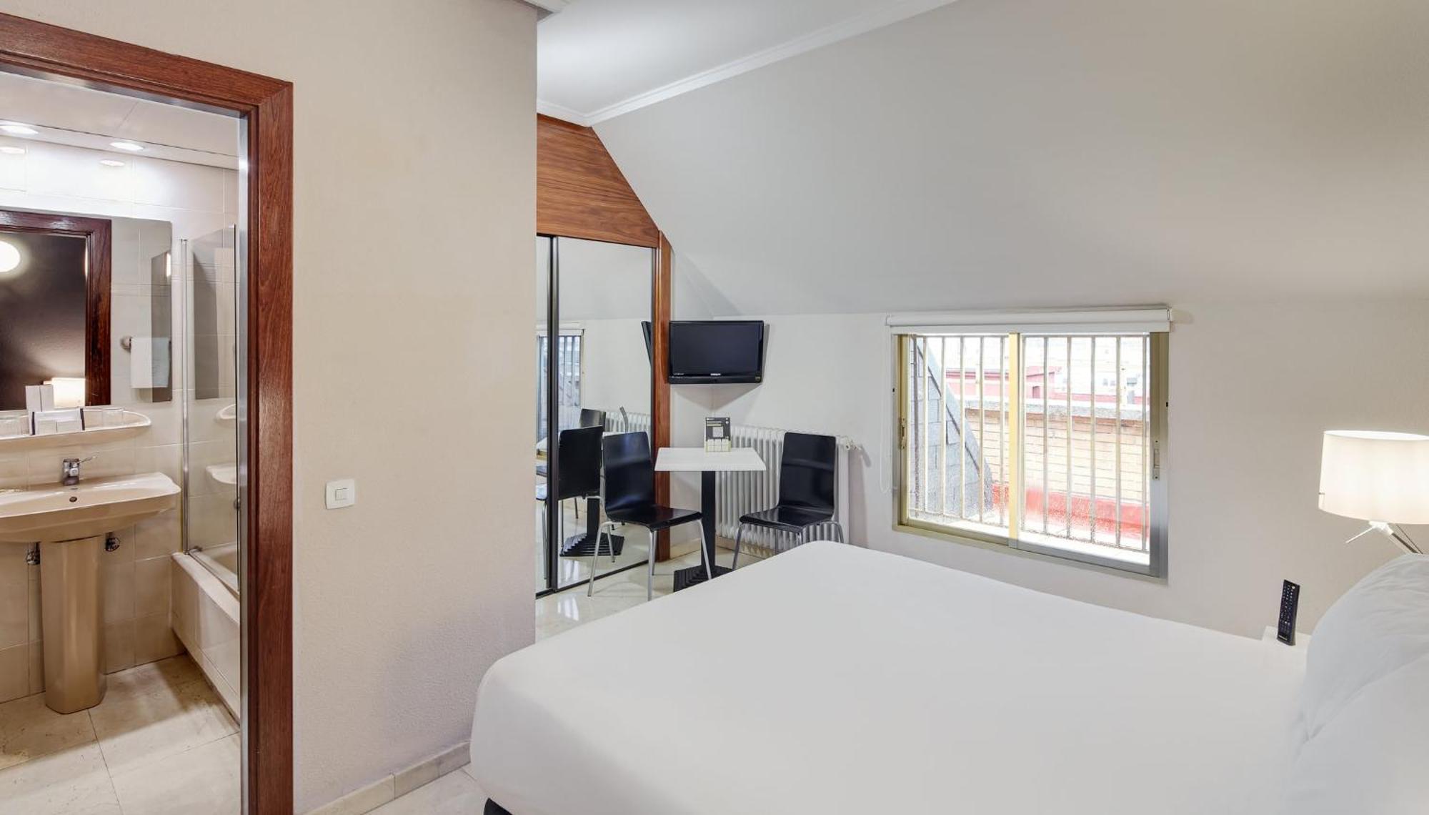 Sercotel Togumar Aparthotel