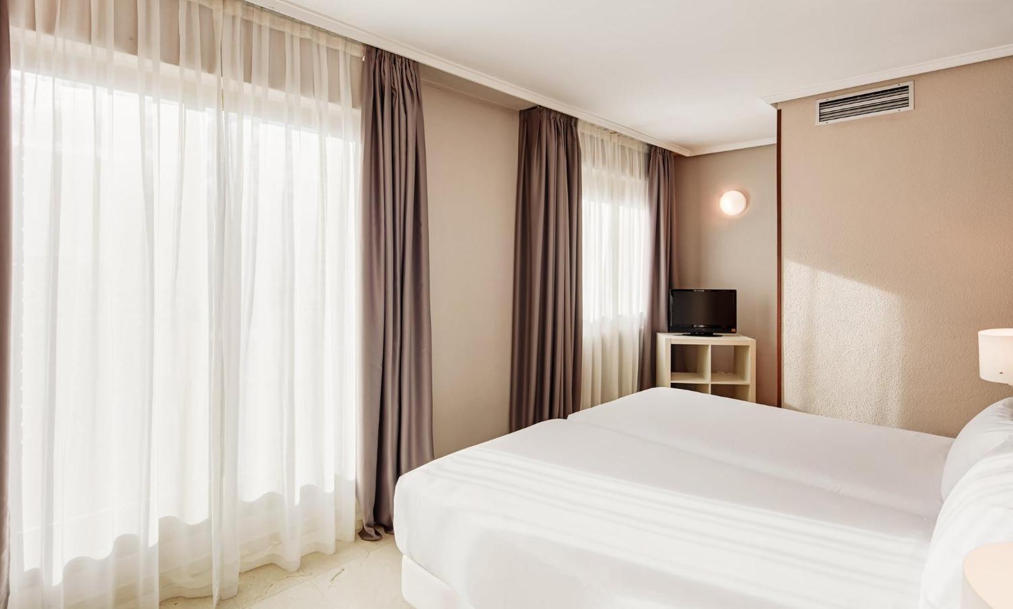Aparthotel Sercotel Togumar Madrid