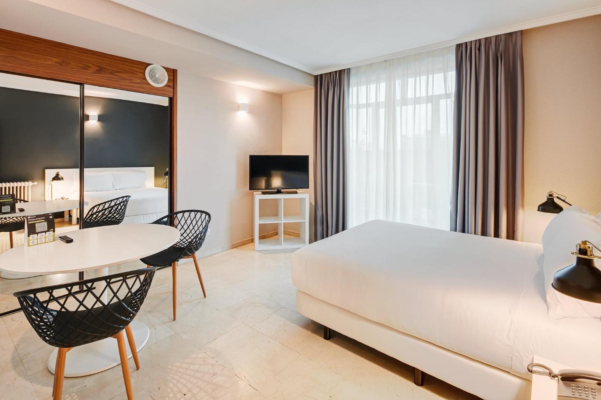 Sercotel Togumar Aparthotel