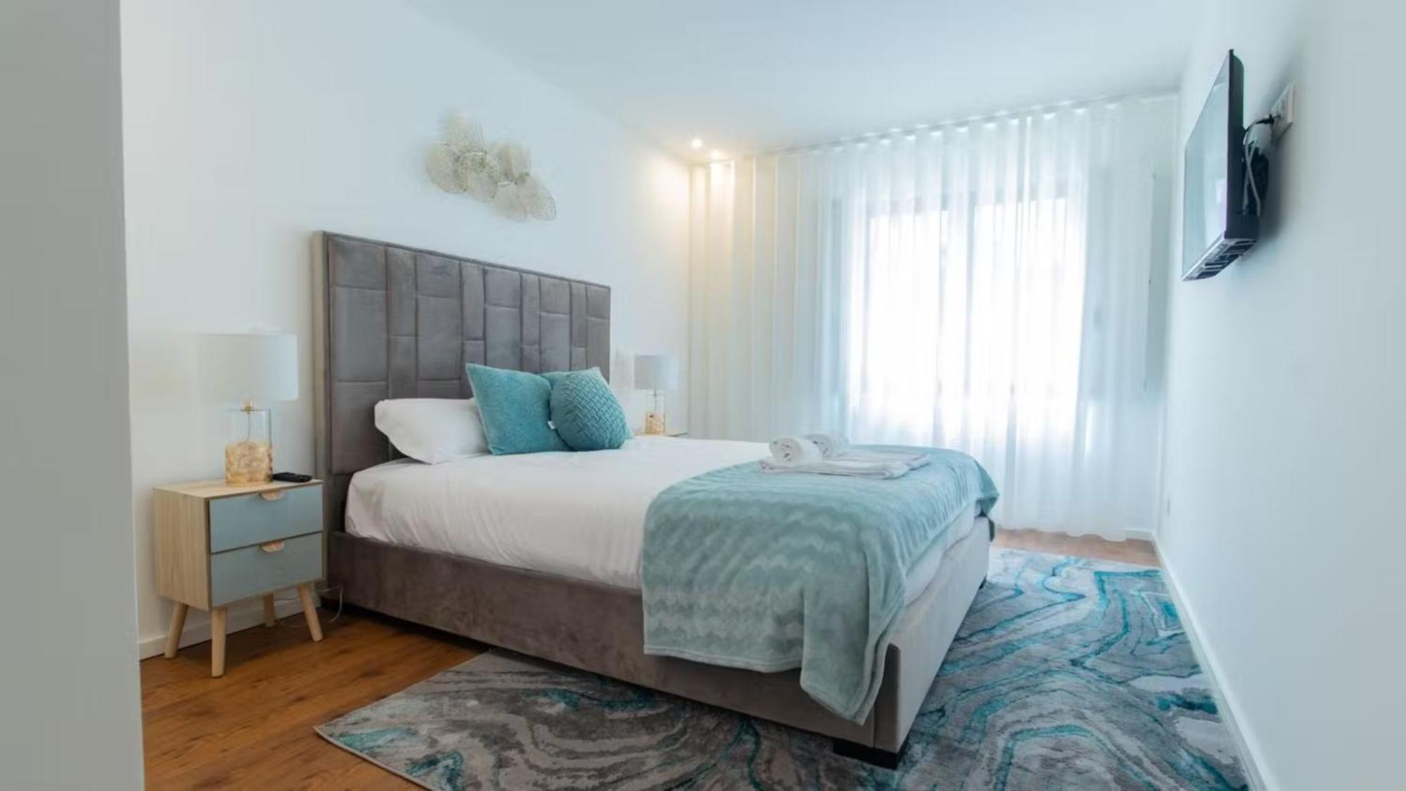 Saffron Tower Apartamento