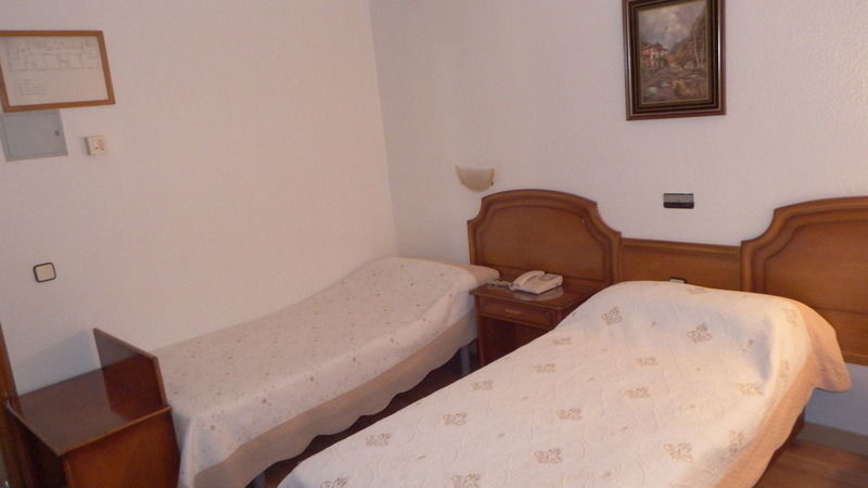 Hotel Senorial 3*