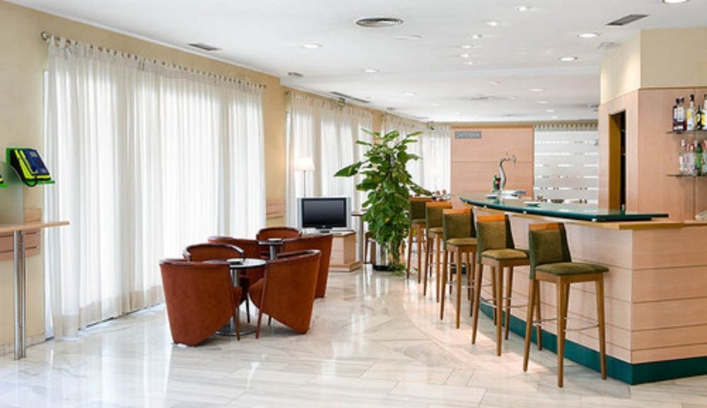 Nh Barajas Airport 3*