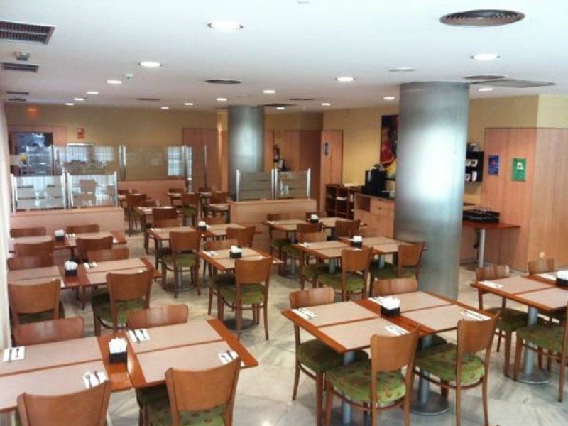 Nh Barajas Airport Madrid