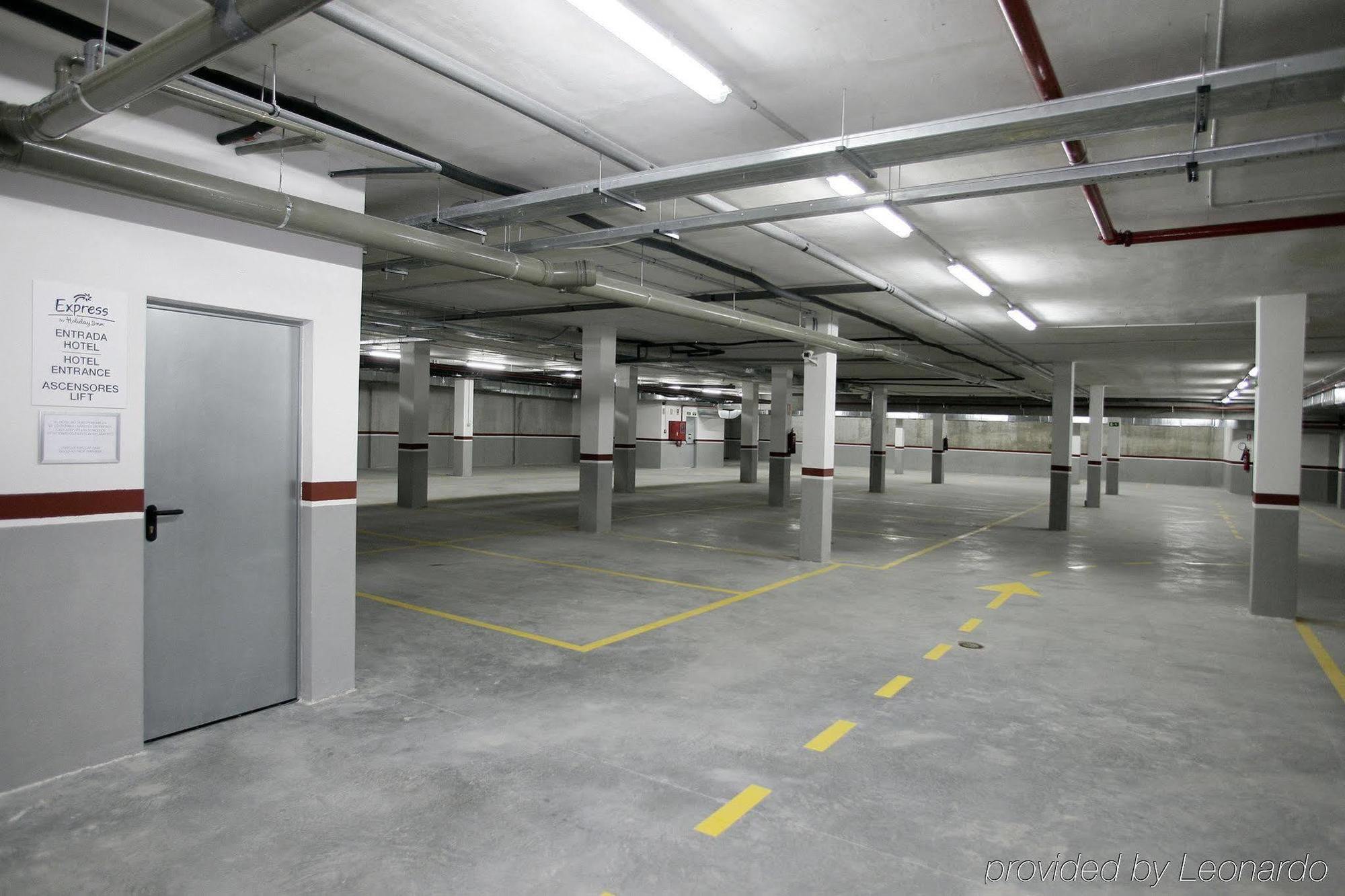 Hotel Aeropuerto T1 T2 T3 3*