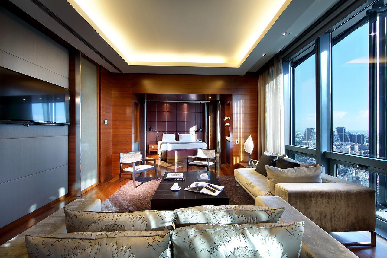 Eurostars Tower Hotel 5*