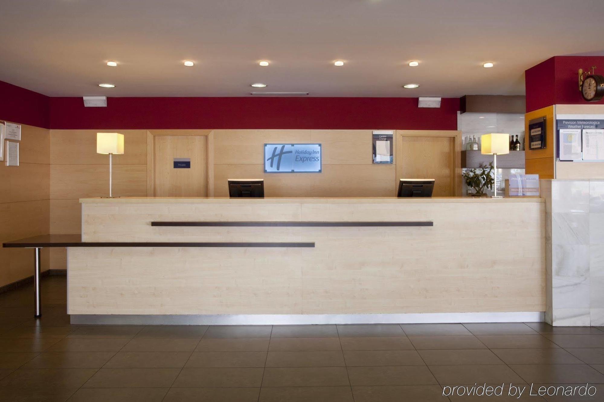 Hotel Aeropuerto T1 T2 T3 3*